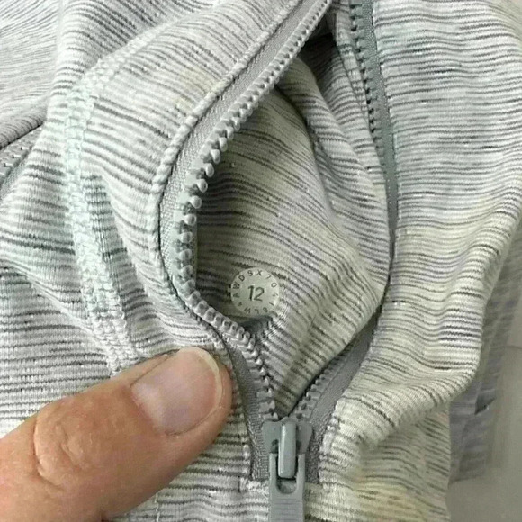 Lululemon Women’s Define Jacket in Wee Are From Space Ice Grey Alpine Size 12 - Picture 8 of 16